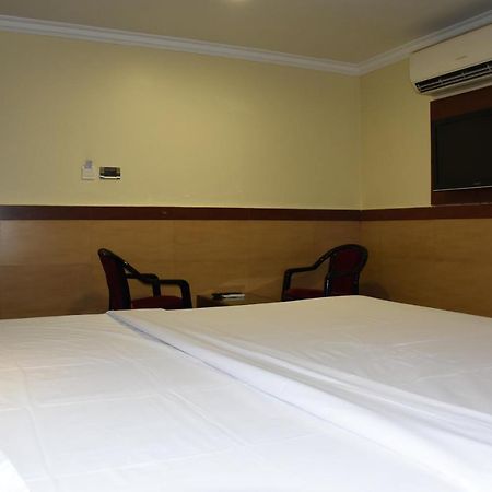 Everest Park Residency Tiruchirappalli Екстериор снимка
